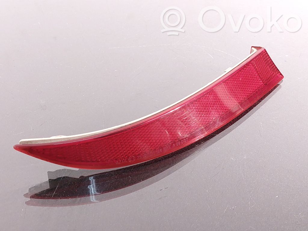 Reflector de faros/luces traseros   17662901,17663001