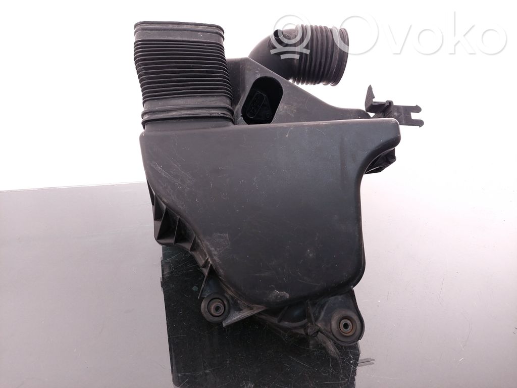 BMW 3 E90 E91 Air filter box 