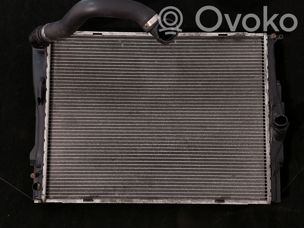 BMW 3 E90 E91 Aušinimo skysčio radiatorius 