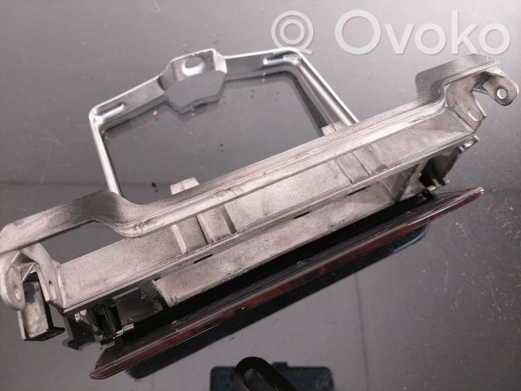 BMW 5 E39 Boite à gants