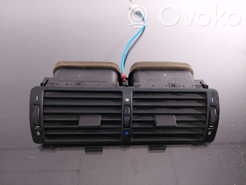 BMW 5 E39 Grilă ventilație centrală 