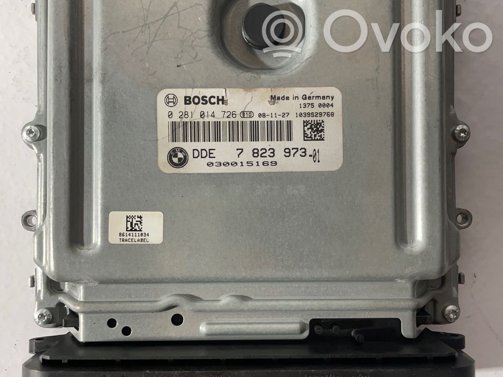 BMW 3 E90 E91 Variklio valdymo blokas 