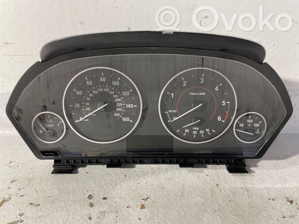 BMW 3 F30 F35 F31 Spidometrs (instrumentu panelī) 