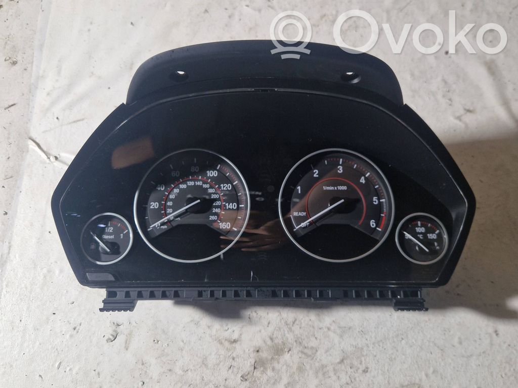 BMW 3 F30 F35 F31 Vitezometru (grup de instrumente) 