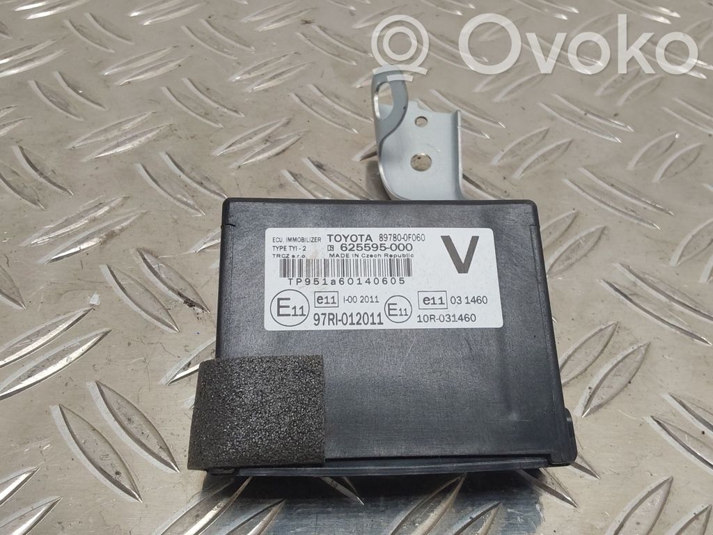 Toyota Verso Immobilizer control unit/module 