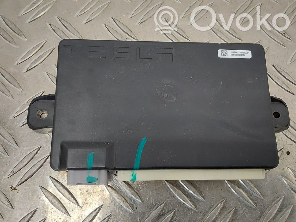 Tesla Model X Door control unit/module 