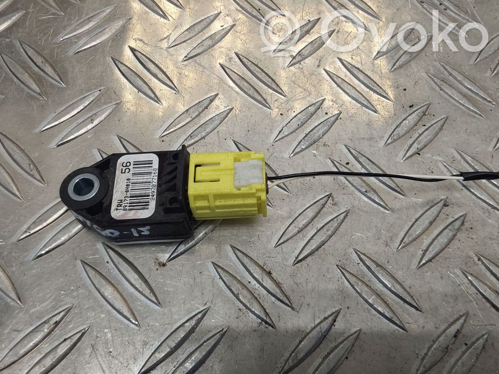 Toyota Aygo AB40 Airbagsensor Crashsensor Drucksensor 