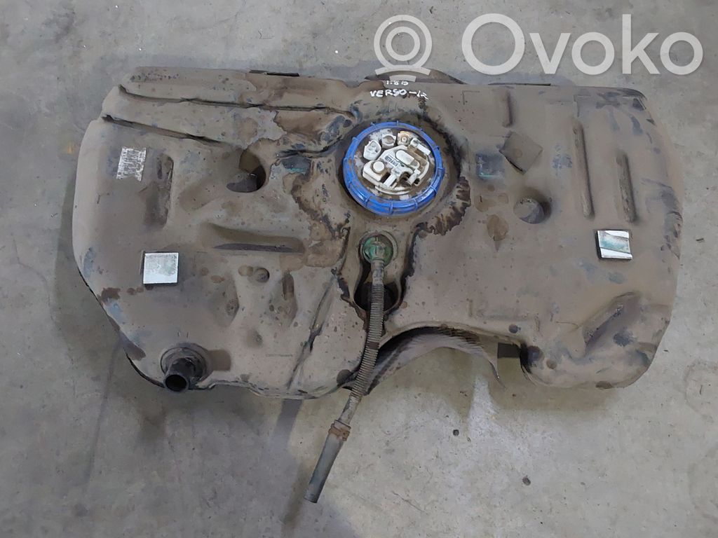 Toyota Verso Depósito de combustible 