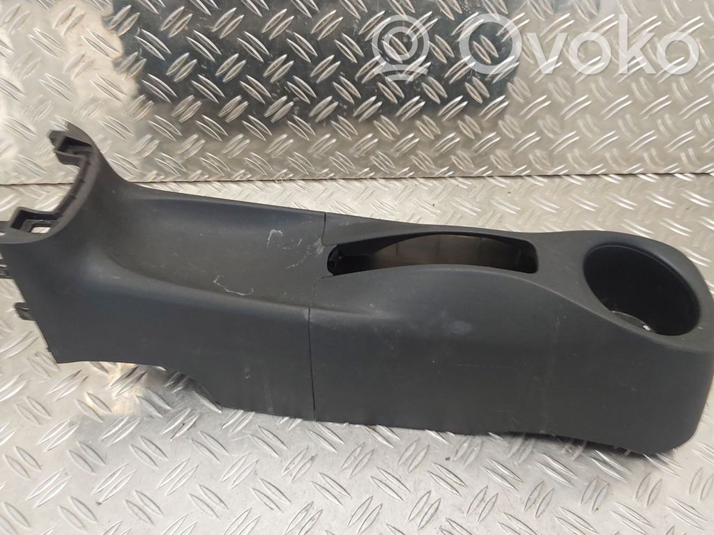 Toyota Aygo AB40 Consola central 