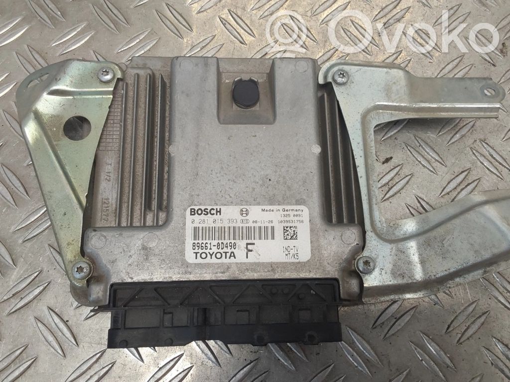 Toyota Yaris Engine control unit/module 