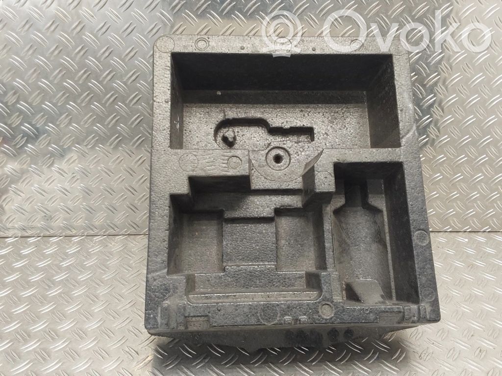 Toyota Auris 150 Glove box in trunk 