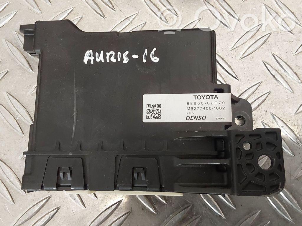 Toyota Auris E180 Climate control unit 