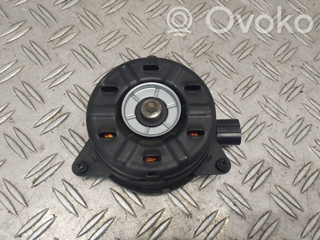 Toyota Corolla E210 E21 Jäähdyttimen jäähdytinpuhallin 