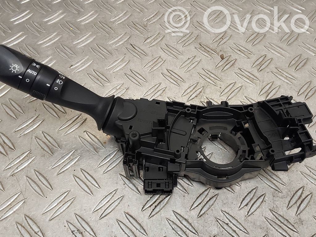 Toyota Auris E180 Indicator stalk 