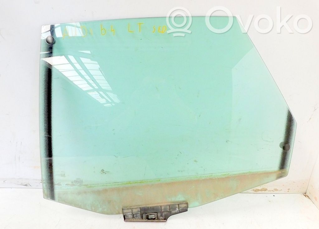 Rear windscreen/windshield window   193422