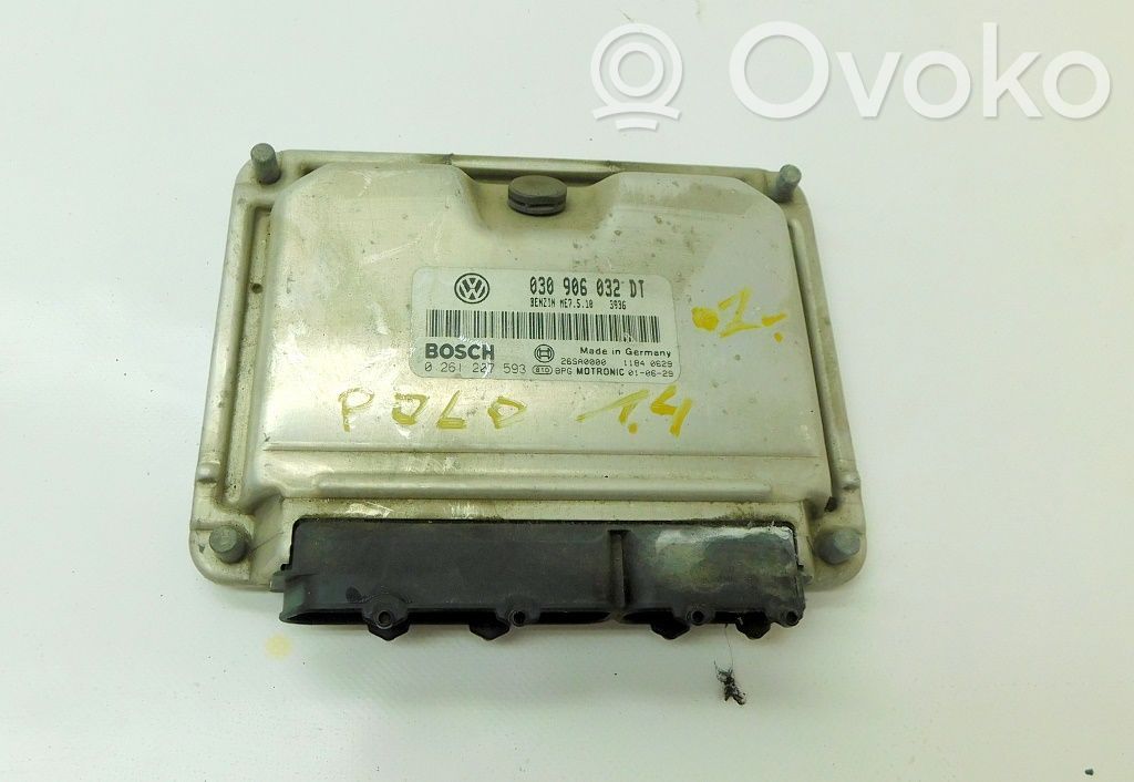 Volkswagen Polo III 6N 6N2 6NF Unitate control motor/modul ECU 