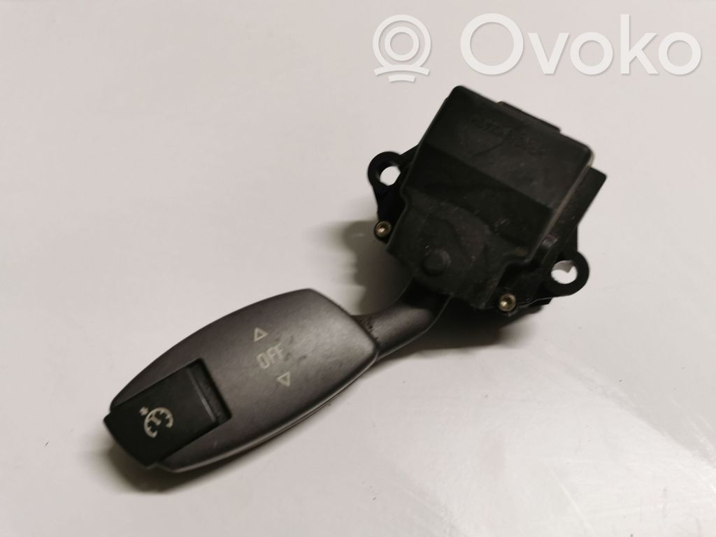 Moduł / Przekaźnik tempomatu   6911521