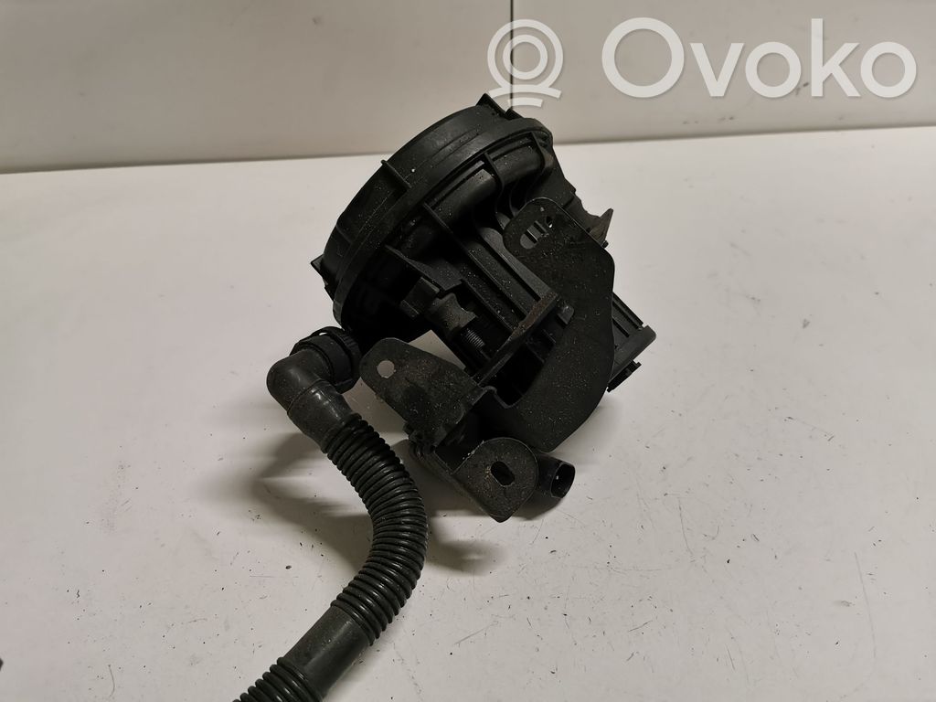 BMW 3 E46 Secondary air pump 
