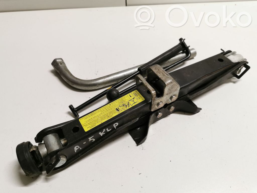 Audi A5 8T 8F Työkalusarja 
