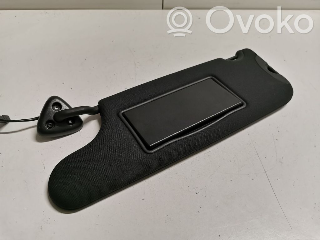 Sun visor