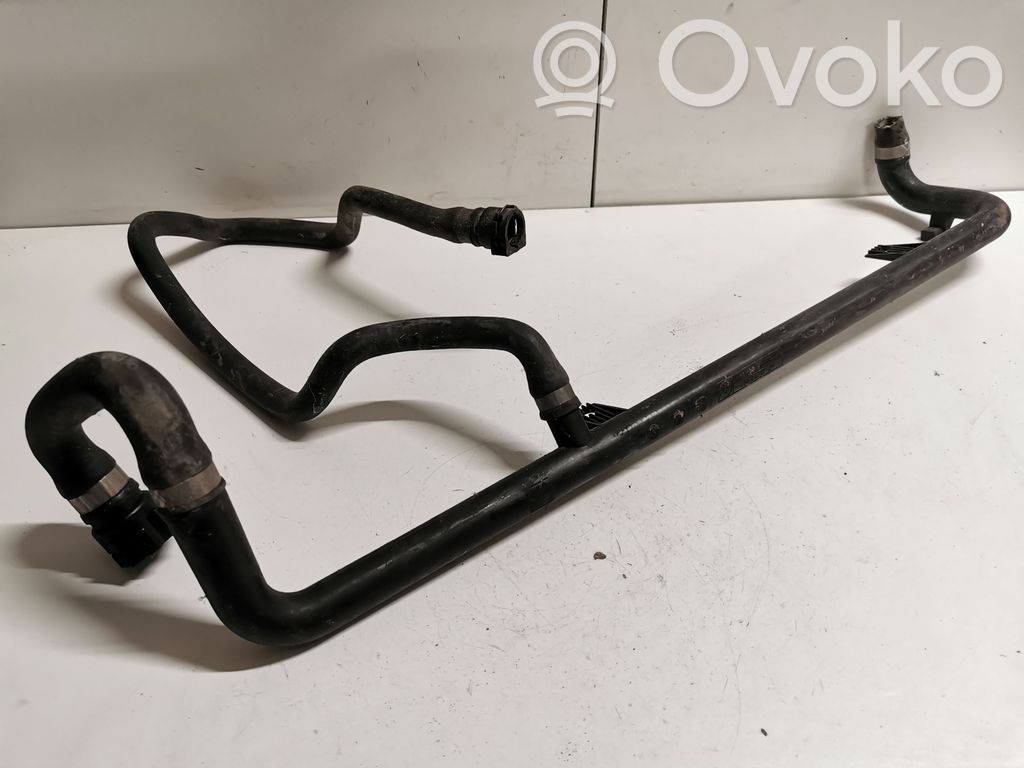 BMW 3 E46 Engine coolant pipe/hose 