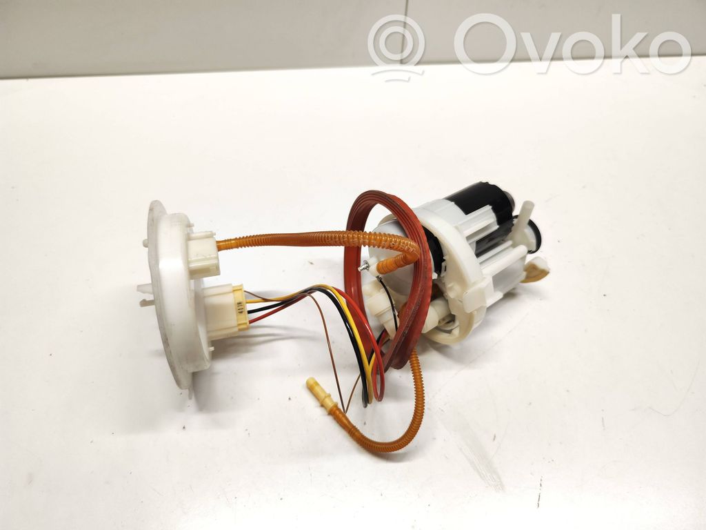 Bomba interna de combustible   4M0919087D,A2C91066600