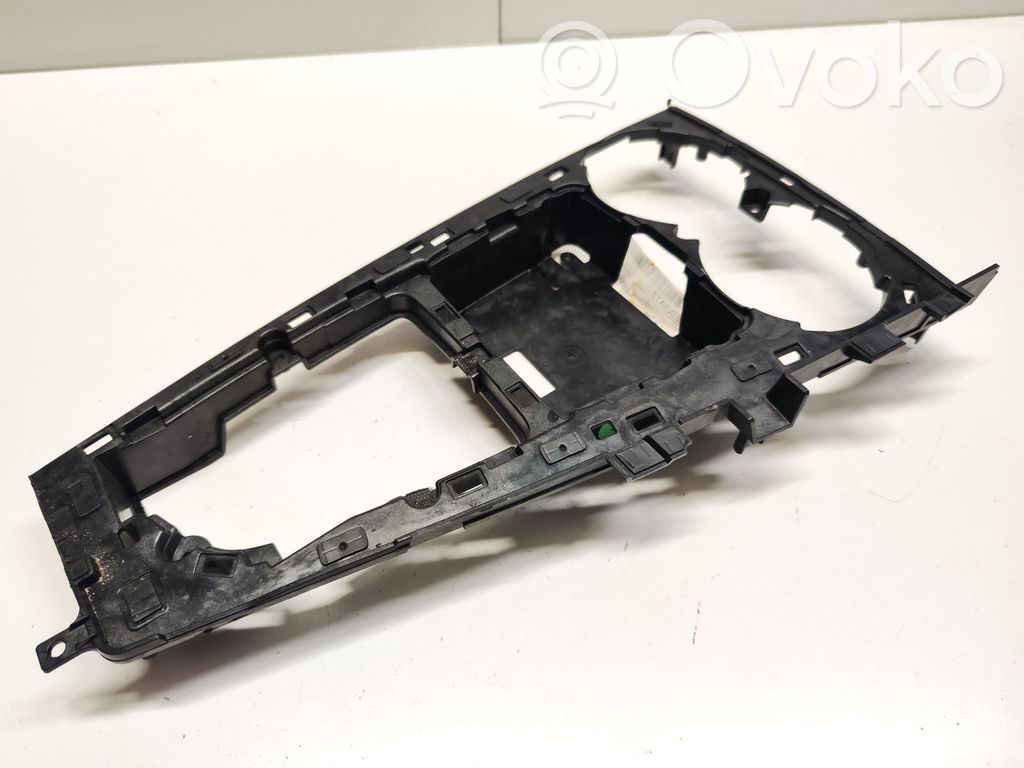 Audi A4 S4 B9 Consola central 