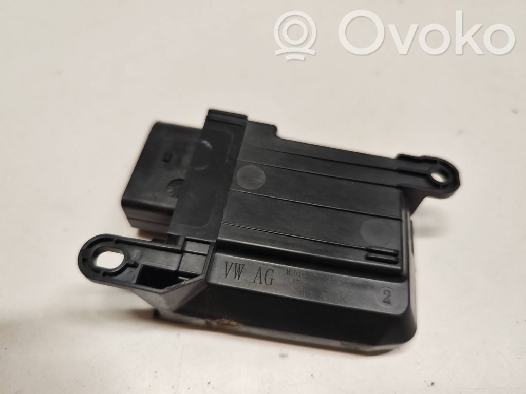 Seat control module   4M0959339,11001001,9003290400
