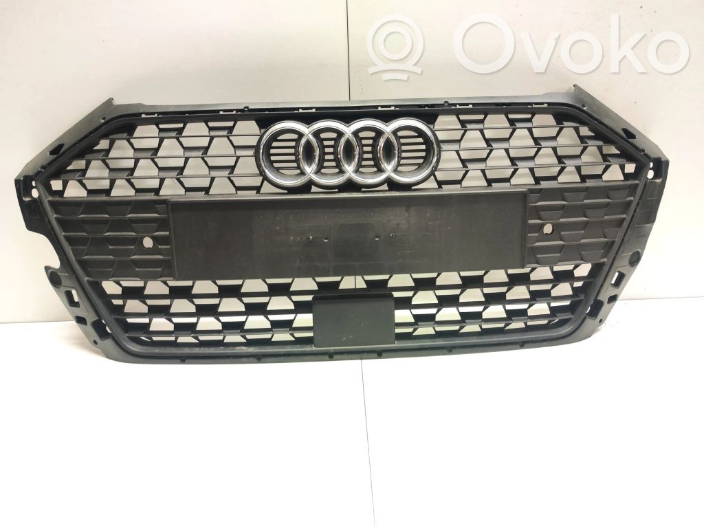 Audi A1 Rejilla superior del radiador del parachoques delantero 