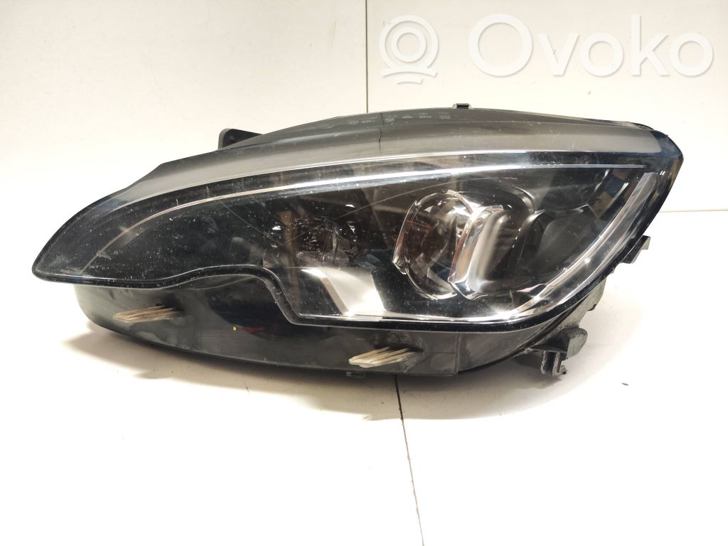Peugeot 308 Etu-/Ajovalo 