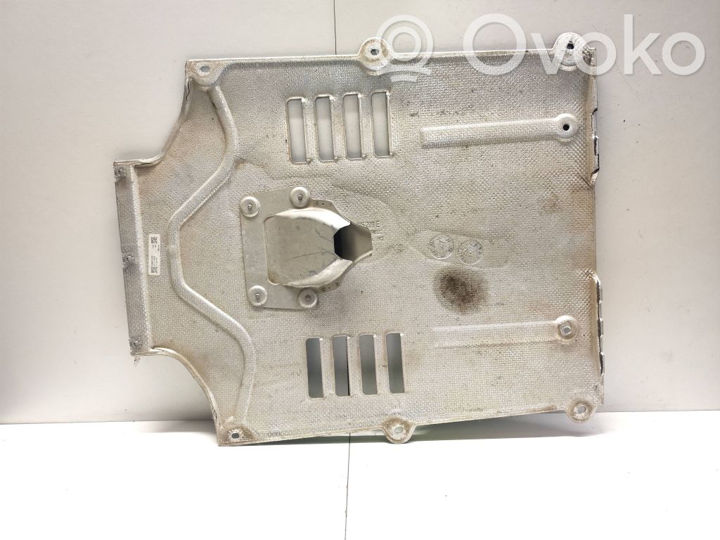 Porsche Macan (95B) Engine splash shield/under tray 