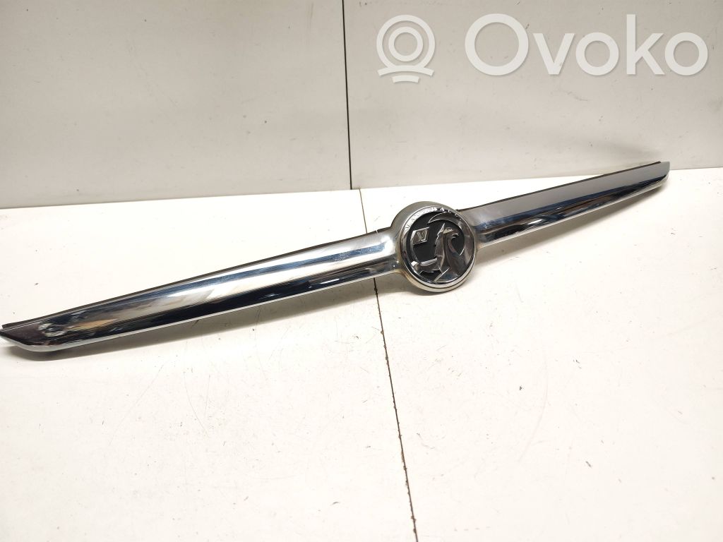 Opel Zafira C Mască capotă portbagaj 
