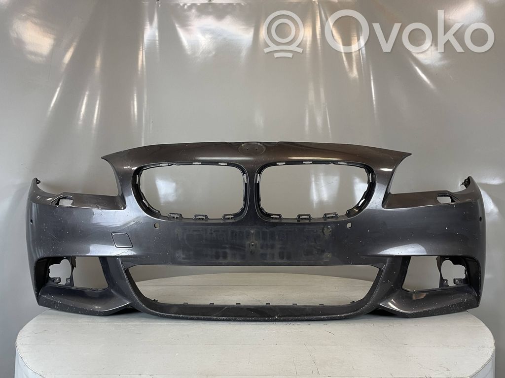 BMW 5 F10 F11 Zderzak przedni 