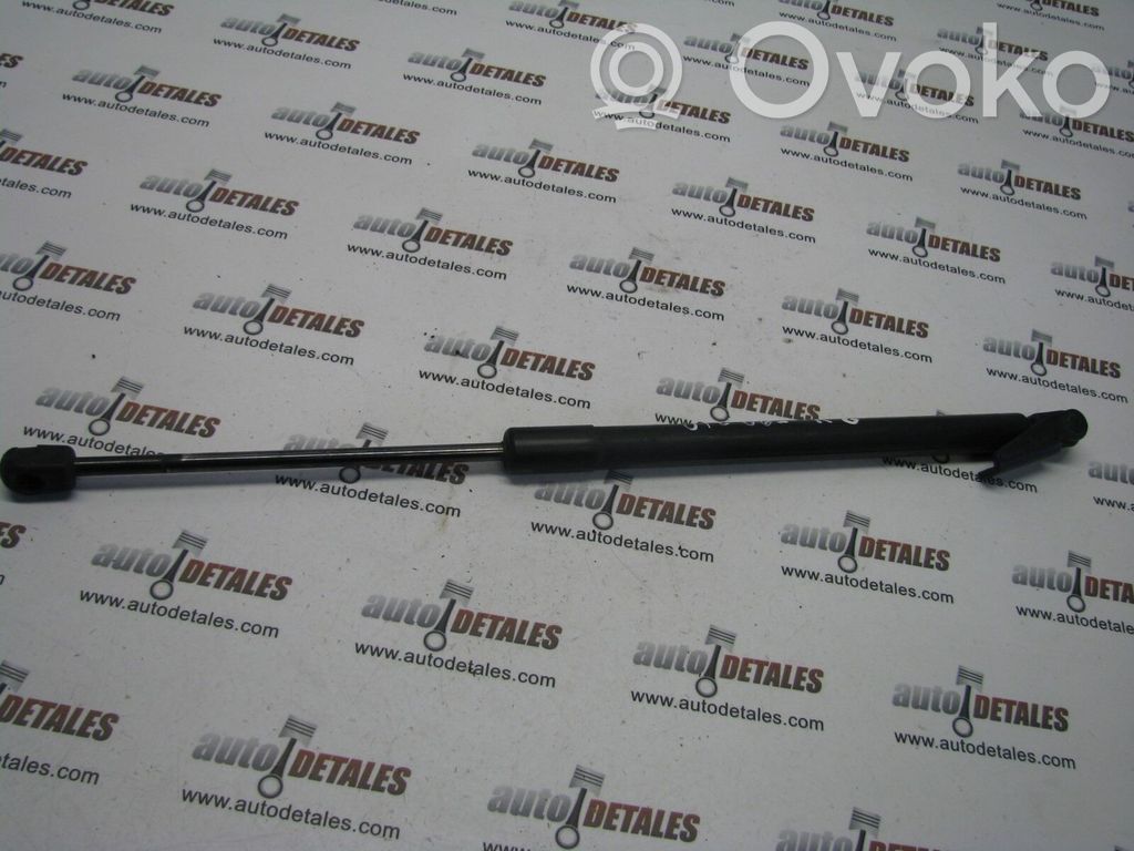 Mitsubishi Outlander Tailgate/trunk strut/damper 