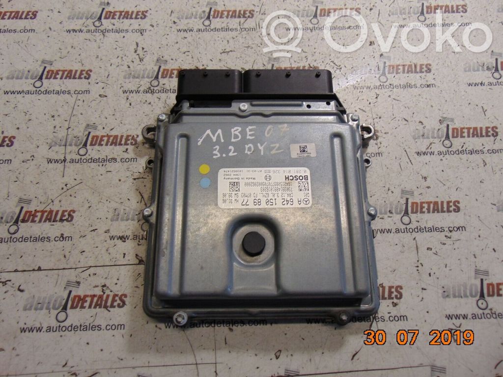 Mercedes-Benz E W211 Engine control unit/module 