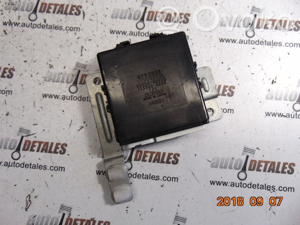 Lexus RX 300 Door control unit/module 