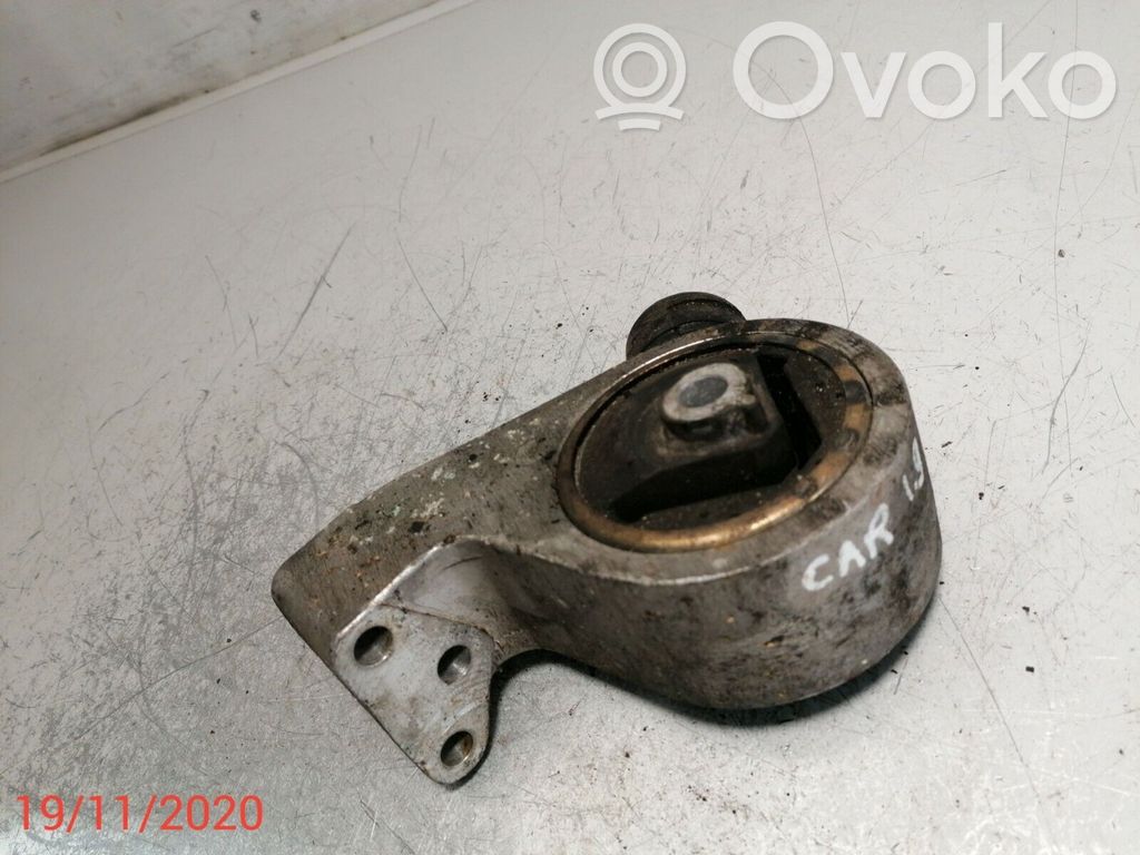 Mitsubishi Carisma Engine mount bracket 
