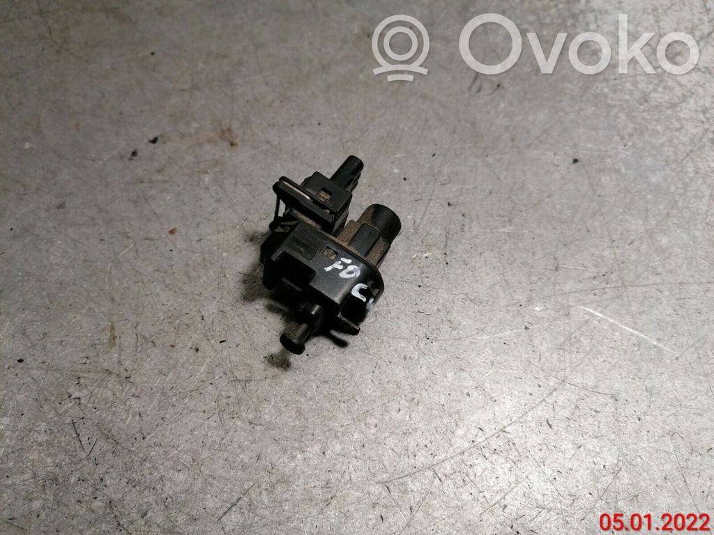 Brake pedal sensor switch   93BB13480BC