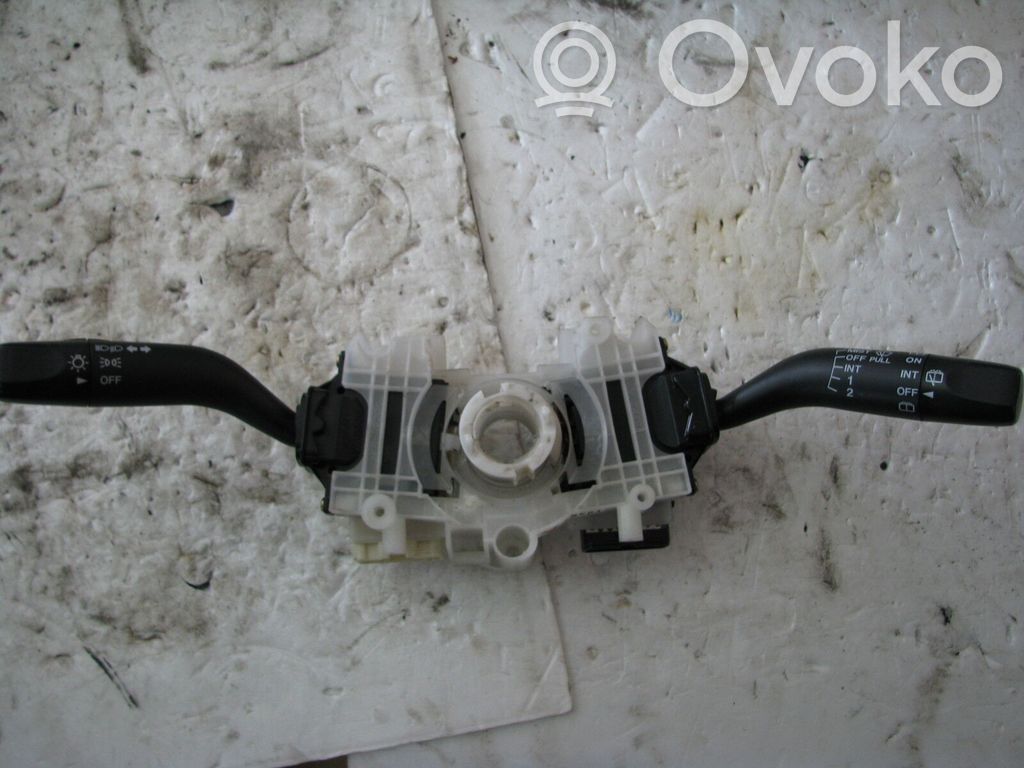 Mazda Premacy Wiper turn signal indicator stalk/switch 
