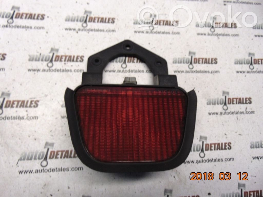 Toyota Avensis T220 Third/center stoplight 