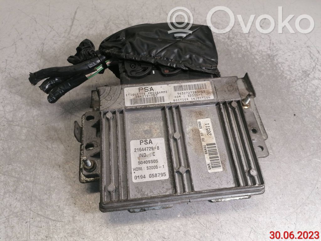 Citroen Xsara Picasso Engine control unit/module 