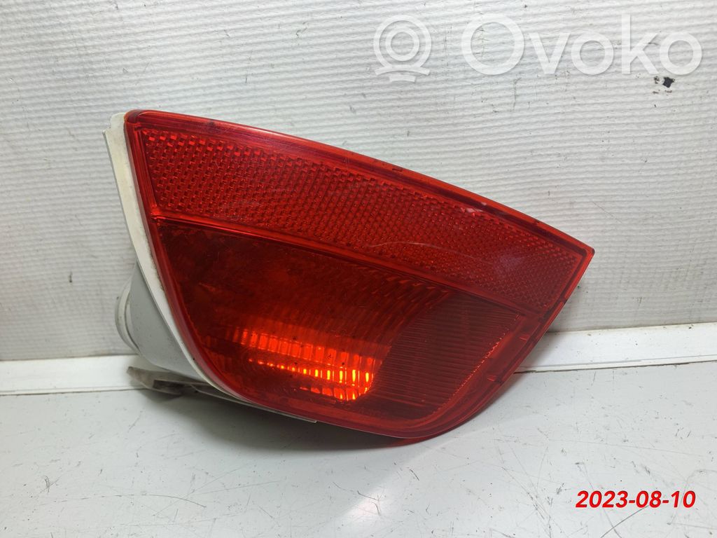 Ford Focus Miglas lukturis aizmugurē 