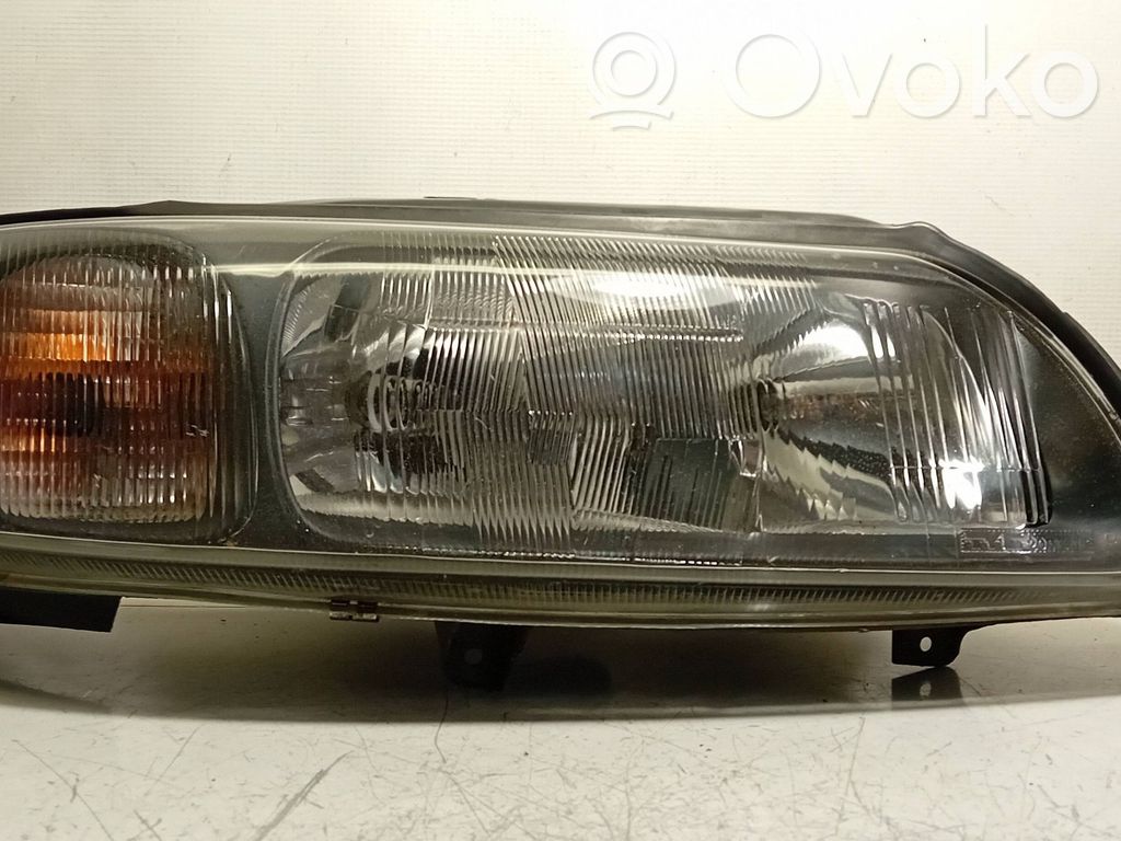 Volvo V70 Headlight/headlamp 