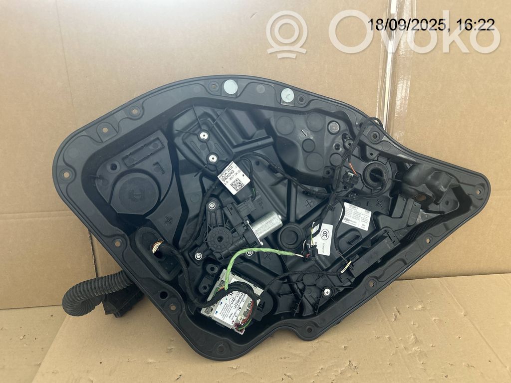 Mercedes-Benz E W213 Rear door window regulator with motor 