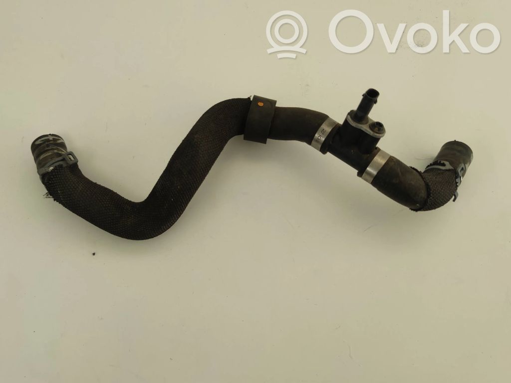 Audi e-tron Engine coolant pipe/hose 