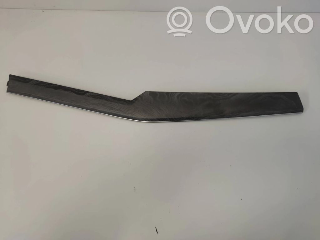 Audi e-tron Dashboard glove box trim 