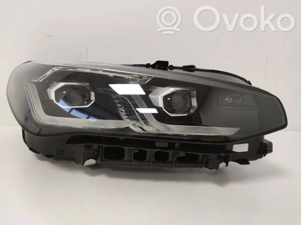 BMW 2 Active Tourer U06 Headlight/headlamp 
