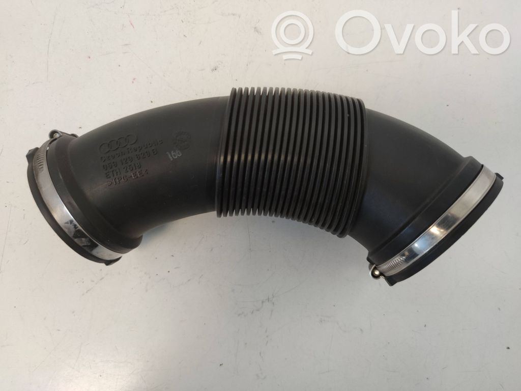 Audi Q5 SQ5 8R Air intake duct part 