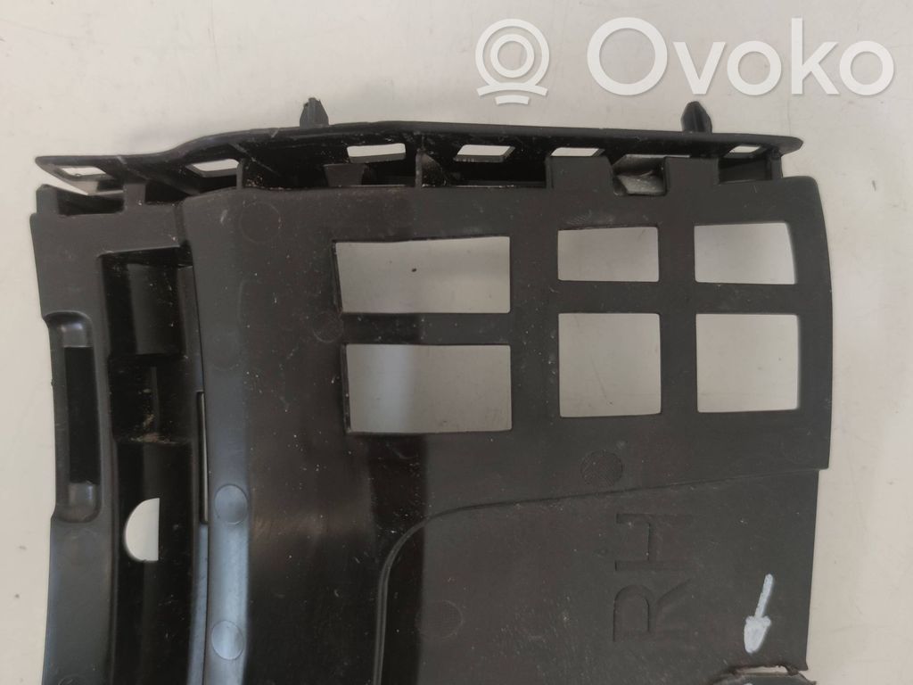 Volvo XC40 Front bumper mounting bracket 