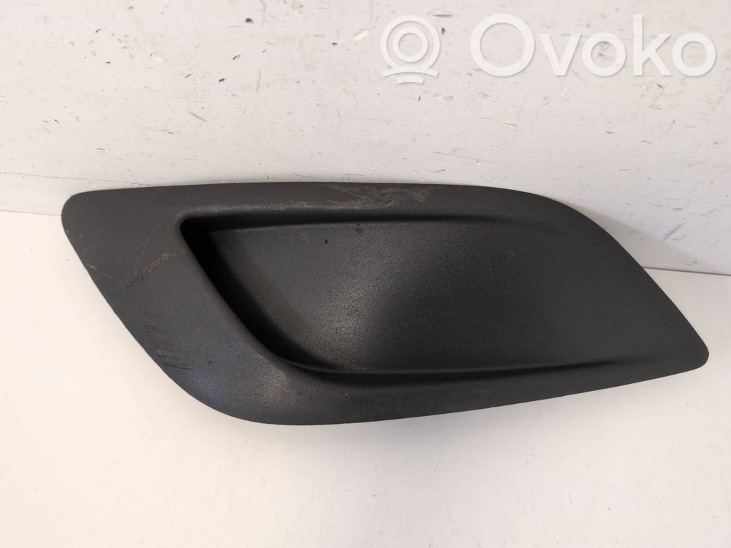 Ford Focus Front bumper lower grill 